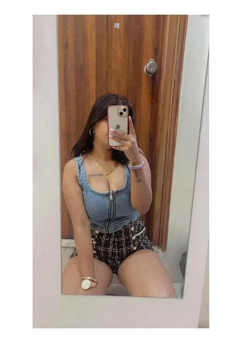 CAT WALK MODEL SHILPA MANJUNATH AVAILABLE gallery photo 2 — Bangalore escorts