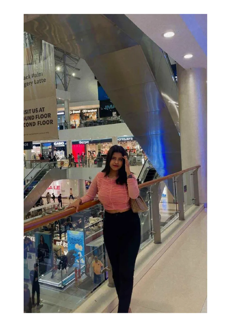 CAT WALK MODEL SHILPA MANJUNATH AVAILABLE gallery photo 8 — Bangalore escorts