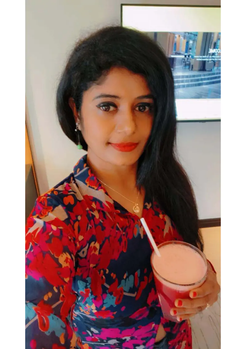 HANSIKA TAMIL COLLEGE STUDENT gallery photo 4 — Bangalore escorts