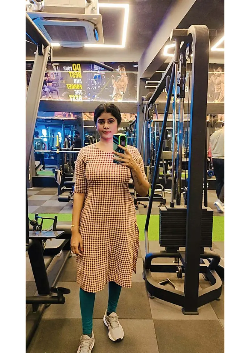 HANSIKA TAMIL COLLEGE STUDENT gallery photo 10 — Bangalore escorts
