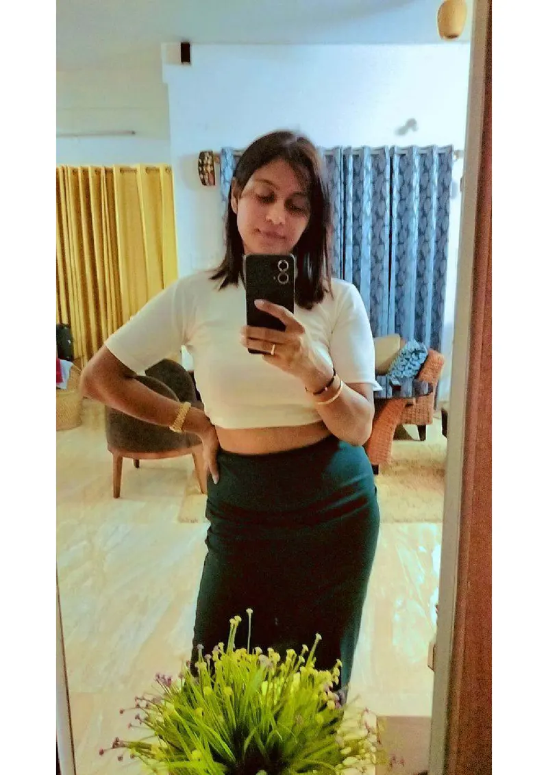 HARINI KANNADA SOUTH TV ARTIST gallery photo 3 — Bangalore escorts