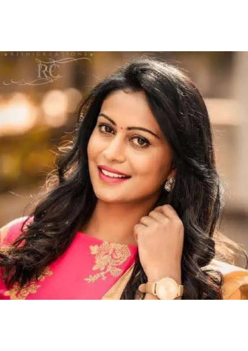 HARINI KANNADA SOUTH TV ARTIST gallery photo 4 — Bangalore escorts