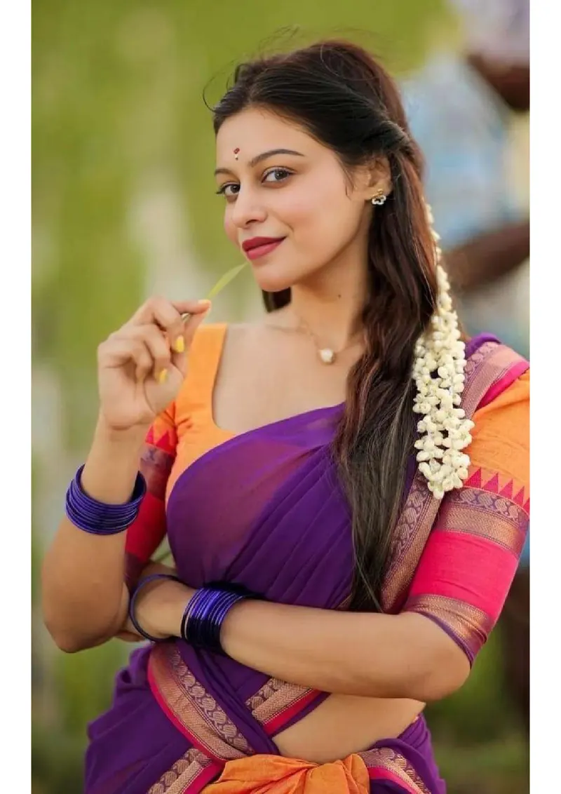 HARINI KANNADA SOUTH TV ARTIST gallery photo 8 — Bangalore escorts