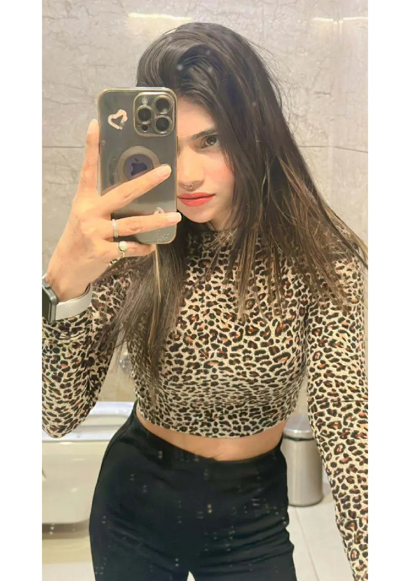 JANVI MUMBAI COLLEGE STUDENT gallery photo 4 — Bangalore escorts