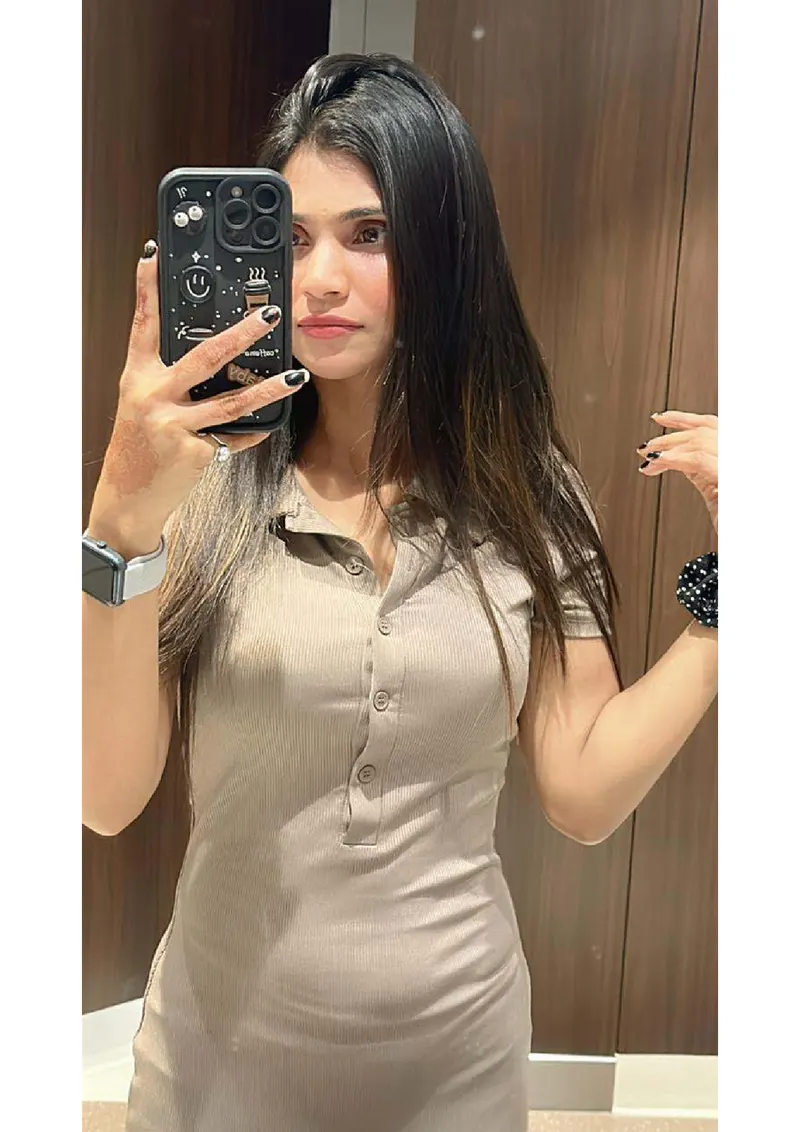 JANVI MUMBAI COLLEGE STUDENT gallery photo 7 — Bangalore escorts