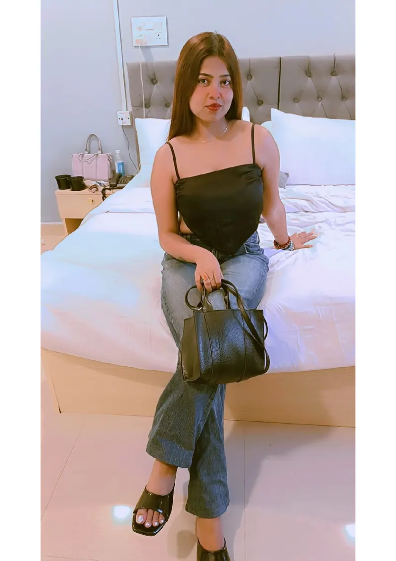 megha hot gallery photo 8 — Bangalore escorts