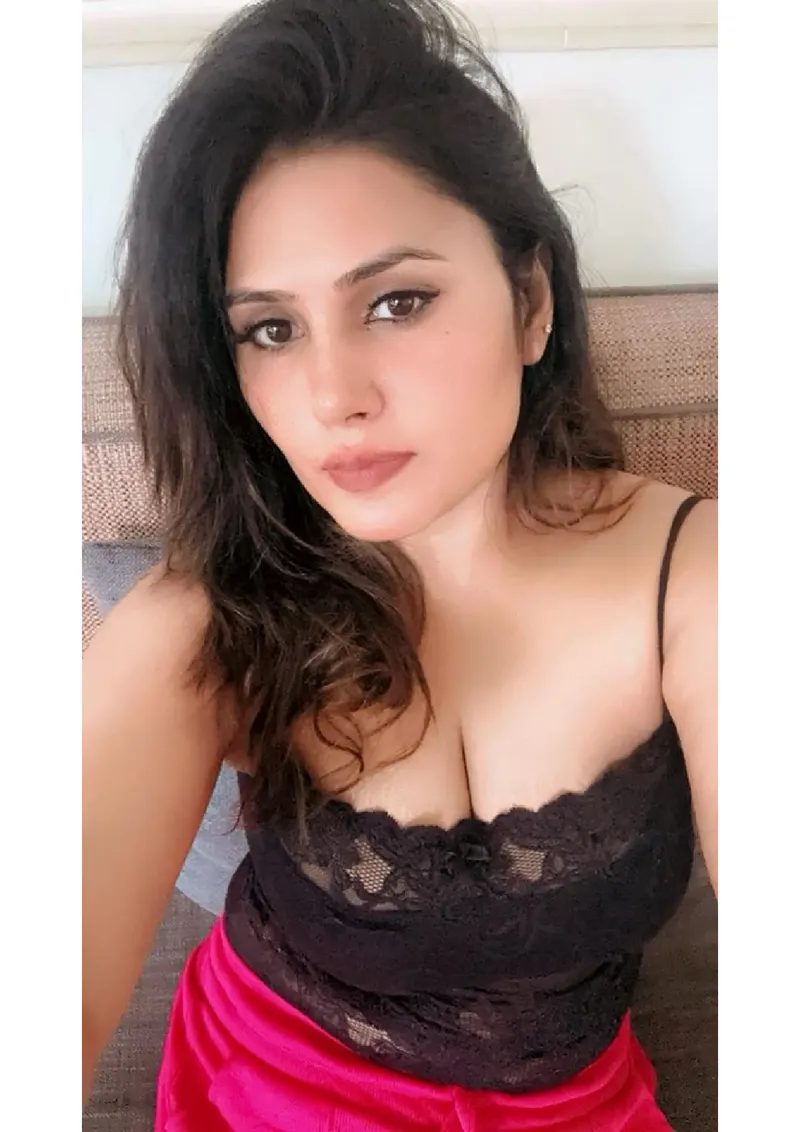 Nazia❤️‍🔥😎😍................. high profile Indian model gallery photo 5 — Bangalore escorts