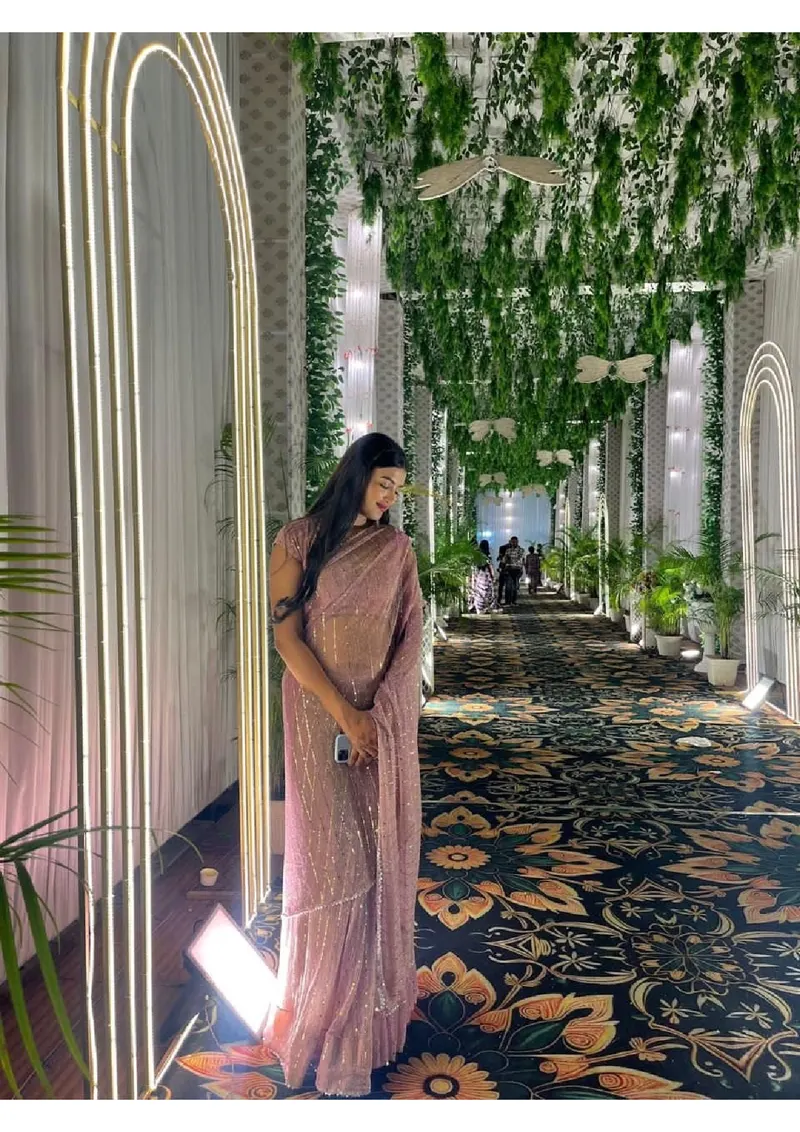 Nia  ji .. — Housewife Bangalore