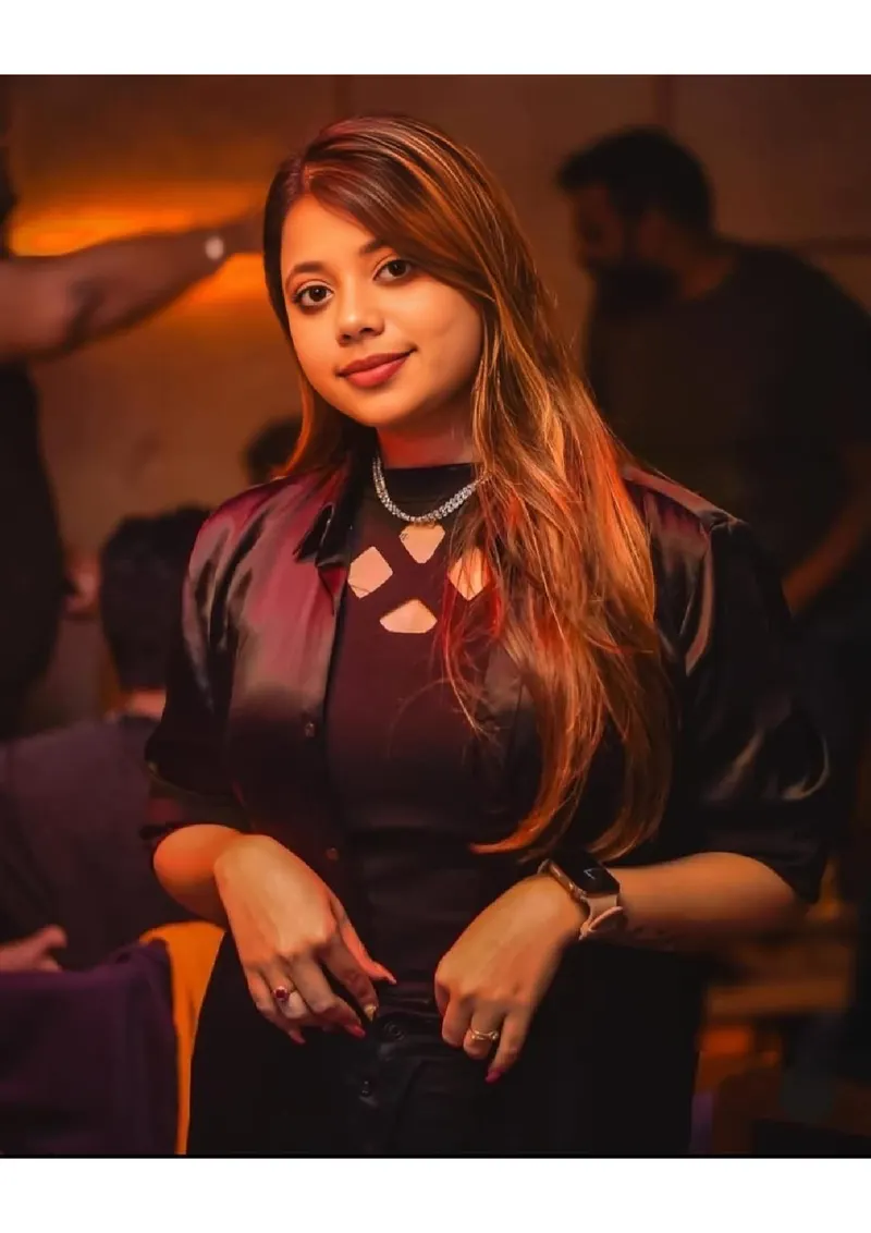 sangeeta 💕 — Housewife Bangalore
