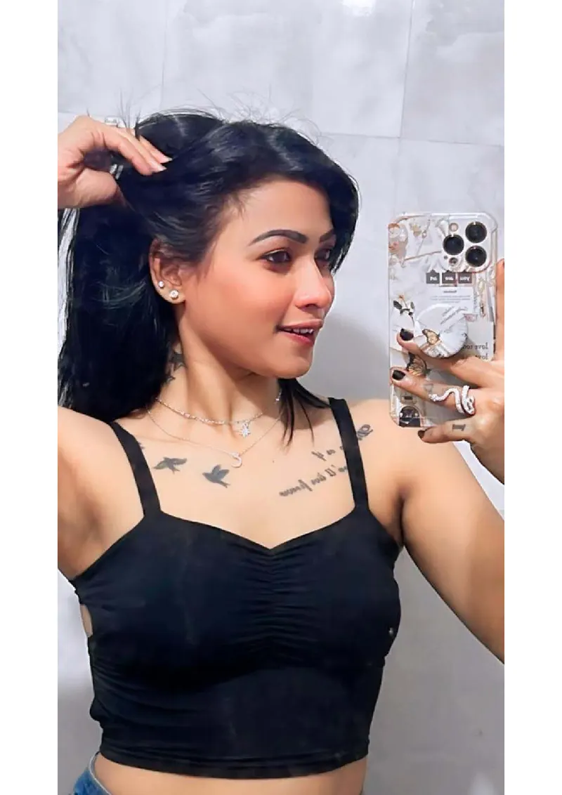 TANYA YOUTUBER AND DANCER gallery photo 8 — Bangalore escorts