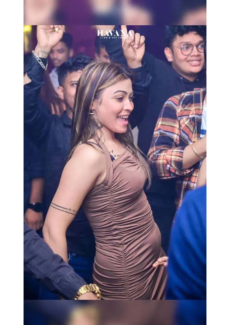 TANYA YOUTUBER AND DANCER gallery photo 16 — Bangalore escorts