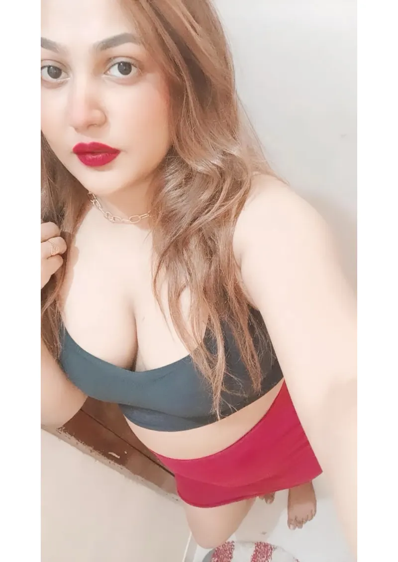 VVIP SARA MODEL (BJ EXPERT) gallery photo 4 — Bangalore escorts