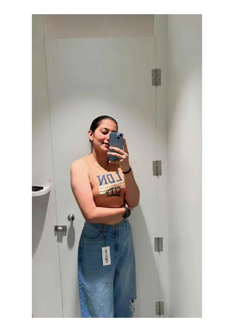 Young girl age 19 Priyanka available gallery photo 7 — Bangalore escorts
