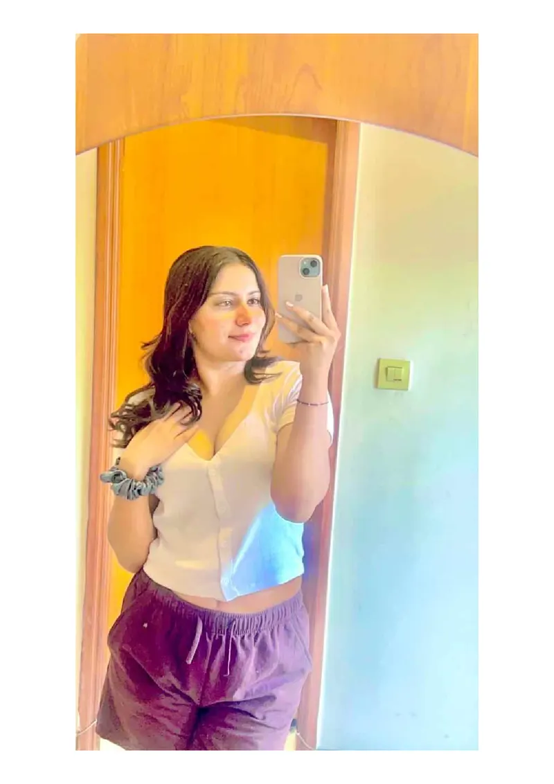 Young girl age 19 Priyanka available escort Bangalore
