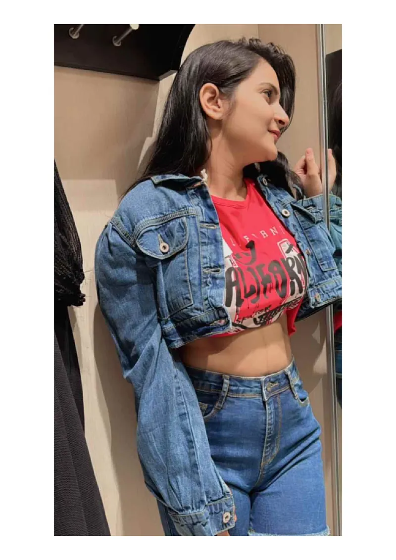 Young kashmiri girl Kushboo available gallery photo 13 — Bangalore escorts