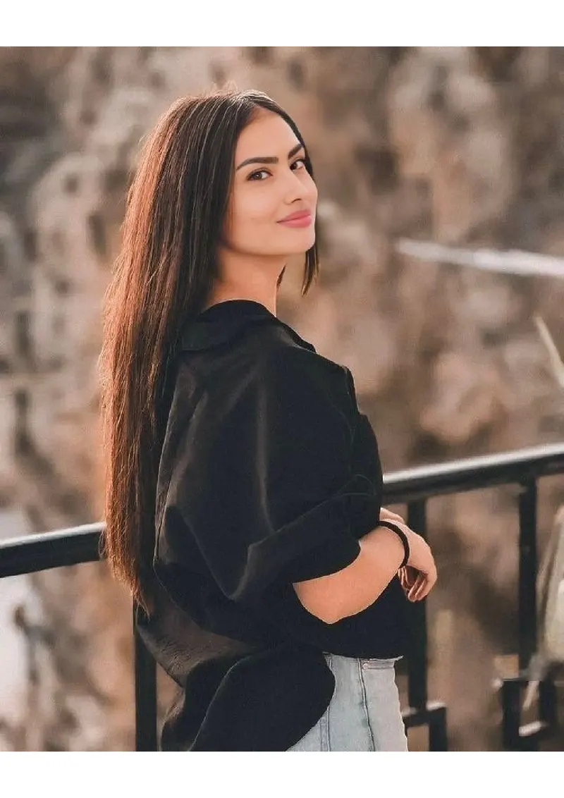 Zara🔥❤️🌹😘............Young foreigner high profile model gallery photo 14 — Bangalore escorts